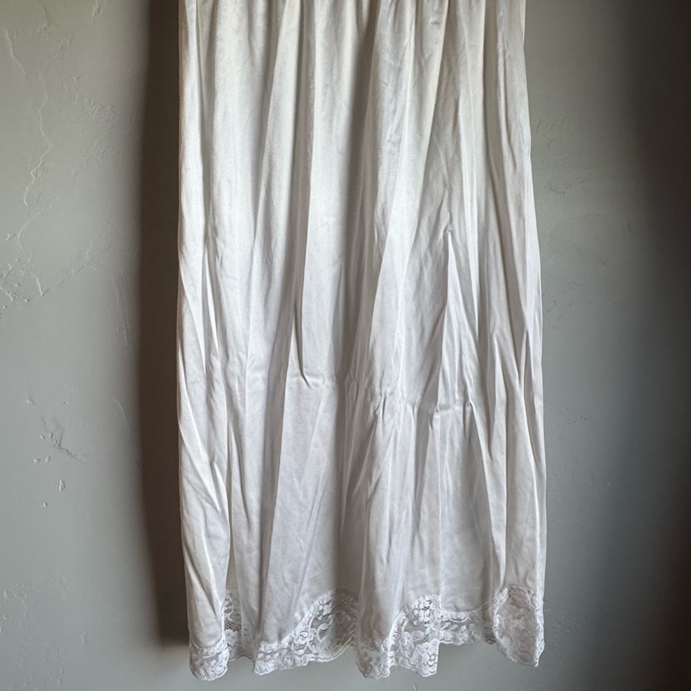 Vintage White Lace Trim Slip
